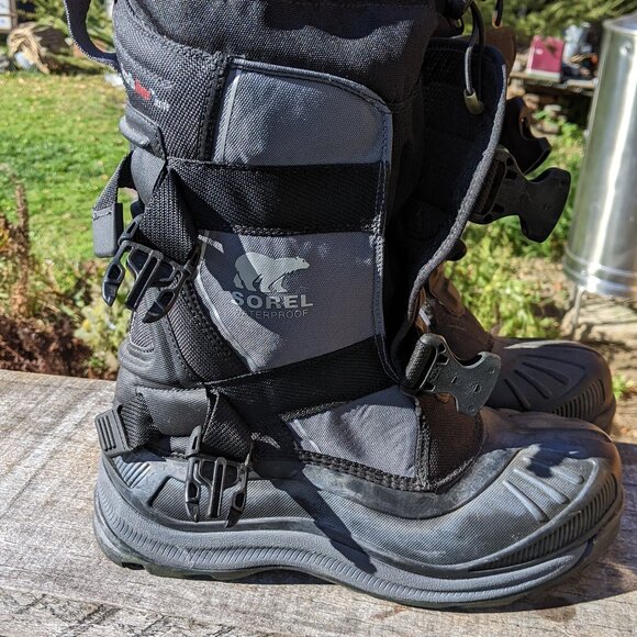 Sorel Alpha track buckle boots size us 8 eu 41.5 - Picture 1 of 4